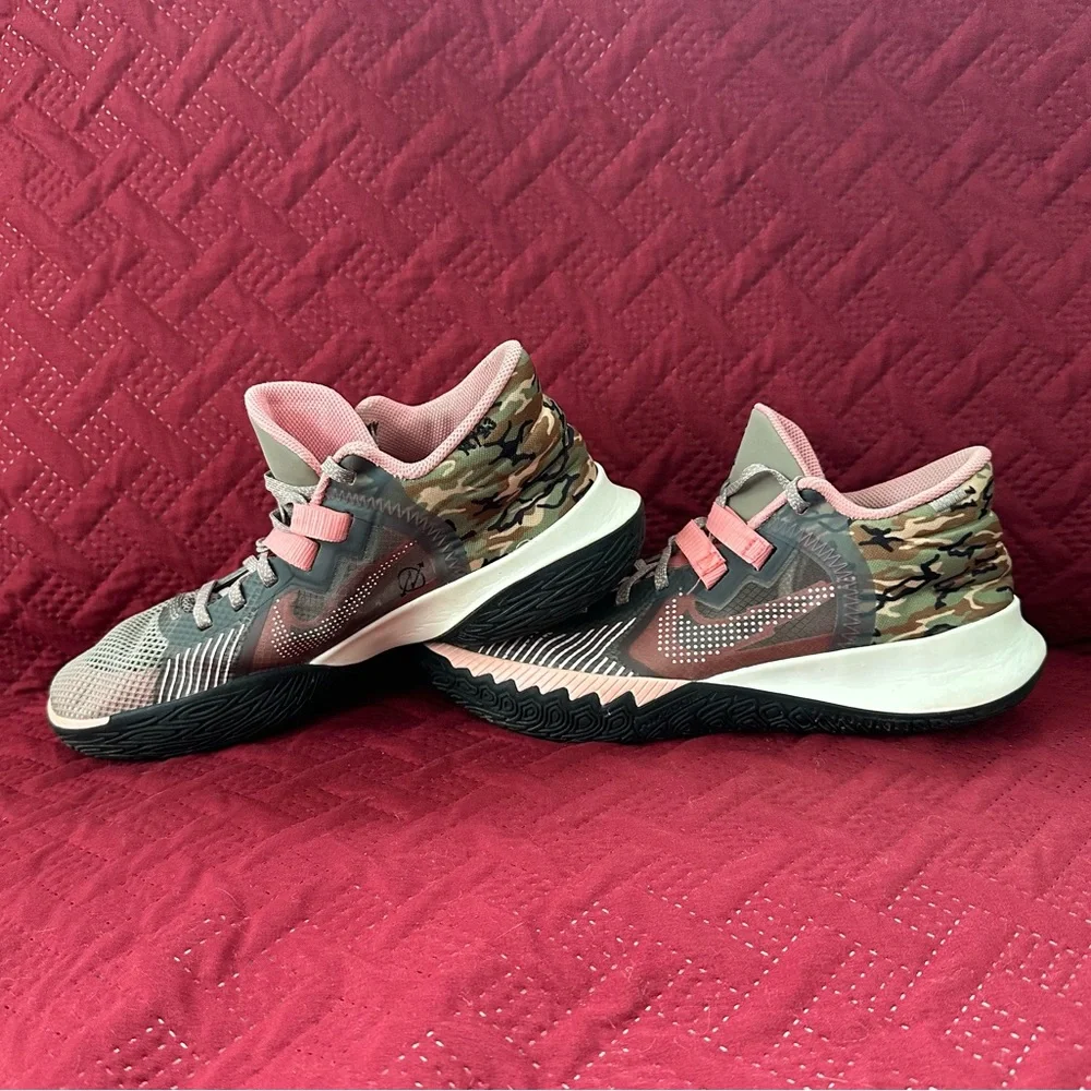 Nike Kyrie‎ Flytrap 5 Moon Fossil Pink Gaze Camo
